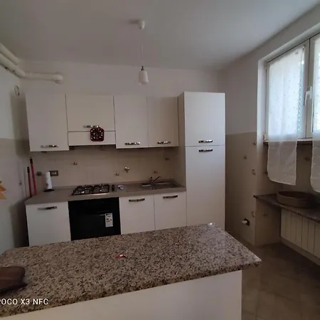 Casa A Pochi Km Dal Mare E Al Limitare Del Bosco Hébergement de vacances Vado Ligure